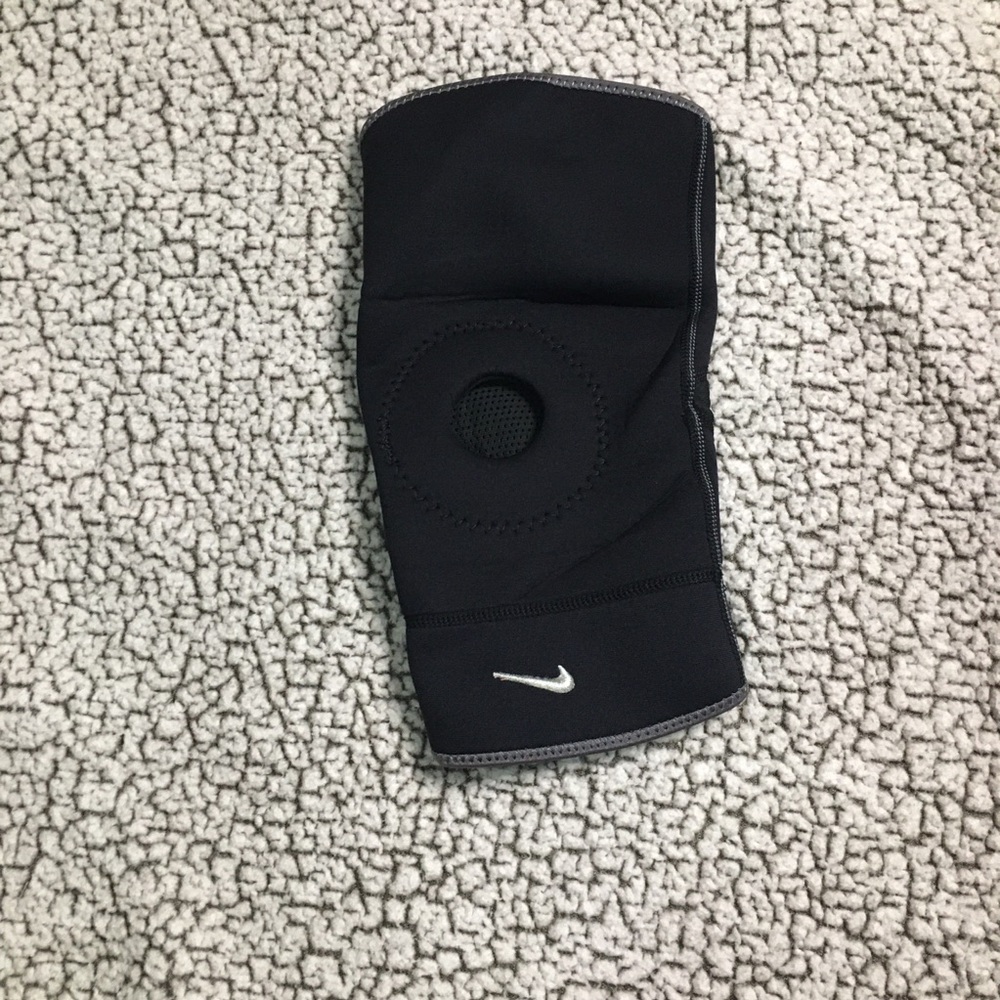 Nike Pro Open Patella Knee Sleeve Support